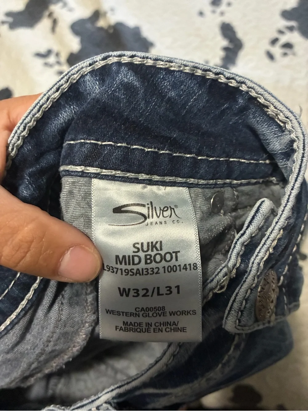 Silver Jeans Women's Dark Blue Flare Jeans